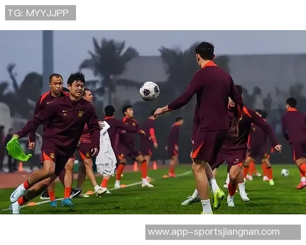 国足备战模式与国际接轨不提前集训有助于国脚状态持续提升 国足备战模式与国际接轨不提前集训有助于国脚状态持续提升