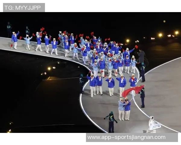 米兰官方宣布阿莱格里将参与冬奥会火炬传递活动引发关注