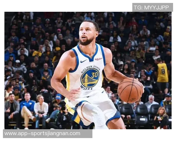 赛斯库里自信发声称自己在三分和中距离投篮方面表现出色并被低估 赛斯库里自信发声称自己在三分和中距离投篮方面表现出色并被低估